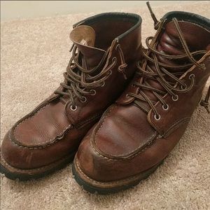 Red Wing boots moc toe 8146